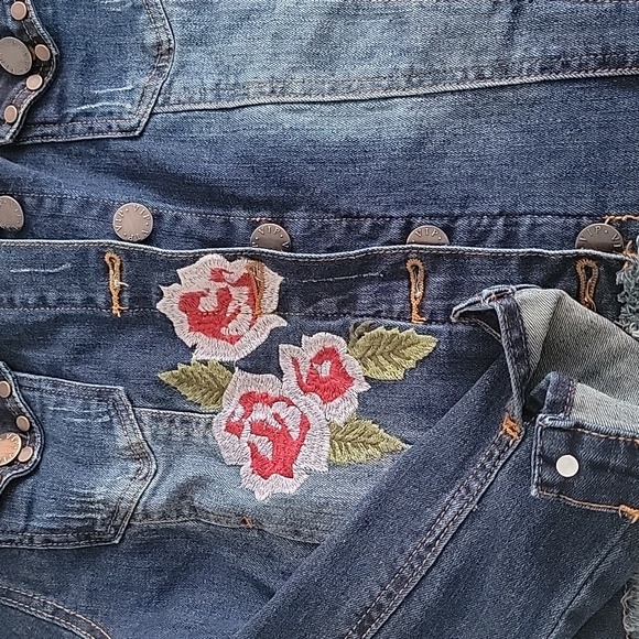Jean Jacket - Picture 2 of 4